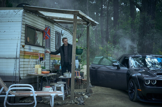Blacklight (2022) - photo 7