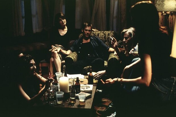 Stir of Echoes (1999) - photo 2
