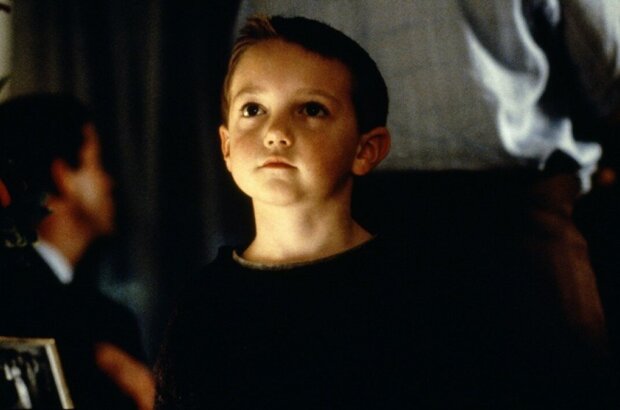 Stir of Echoes (1999) - photo 4
