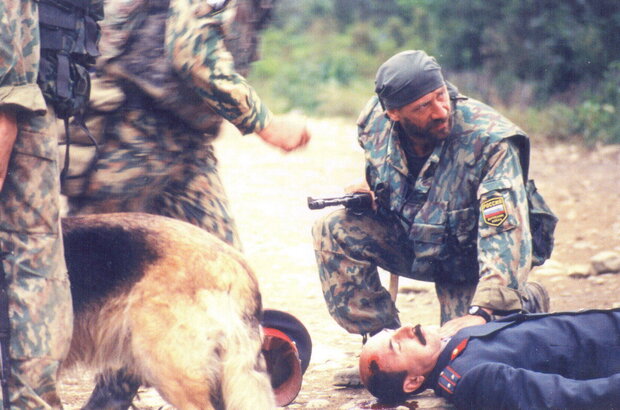 Checkpoint (1998) - photo 6