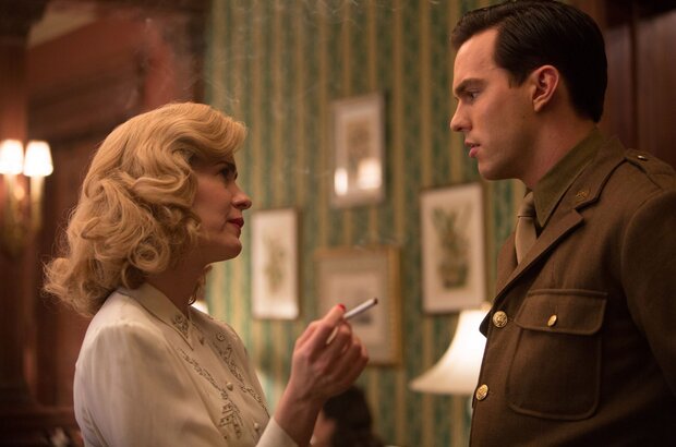 Rebel in the Rye (2017) - photo 9
