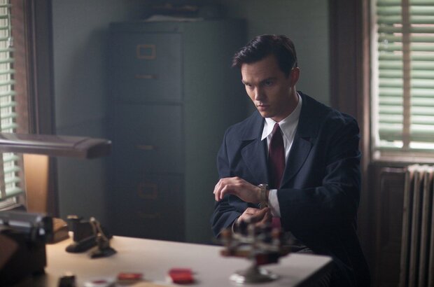 Rebel in the Rye (2017) - photo 2