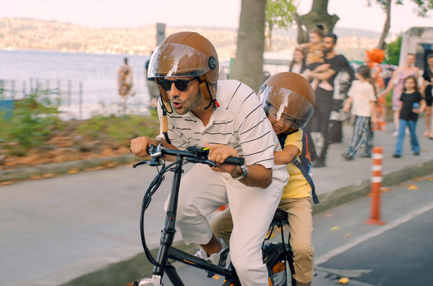 In Good Hands 2 (2024) - photo 2