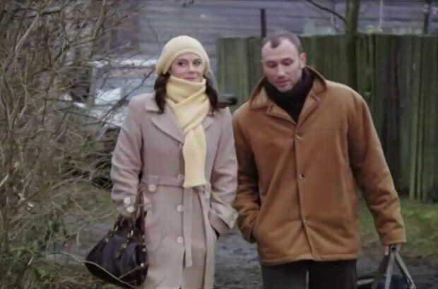 Wormwood (2010) - photo 13