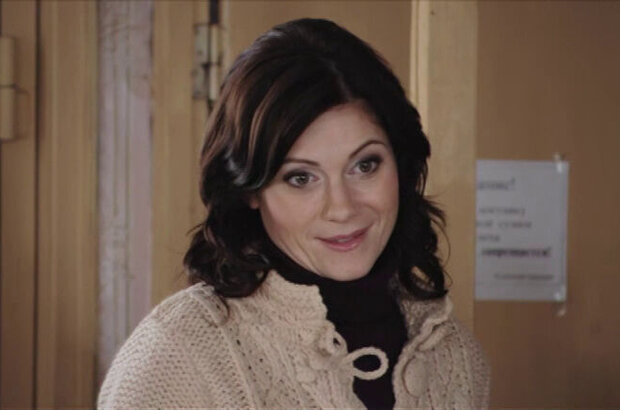 Wormwood (2010) - photo 8