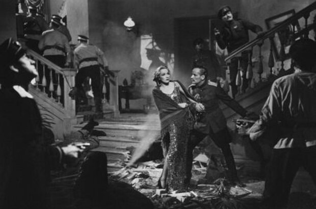Knight Without Armor (1937) - photo 1