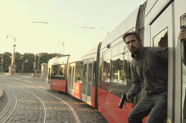 The Gray Man (2022) - photo 1