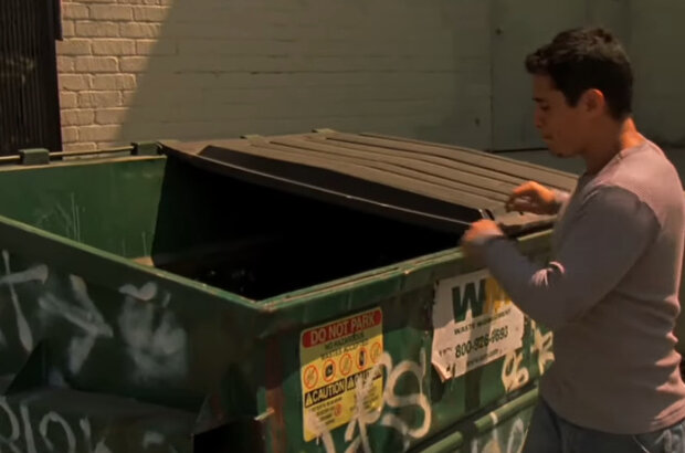 A Beautiful Life (2008) - photo 7
