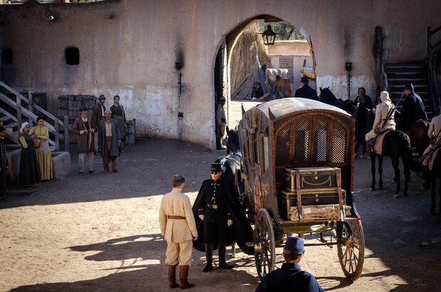 Waiting for the Barbarians (2020) - photo 12