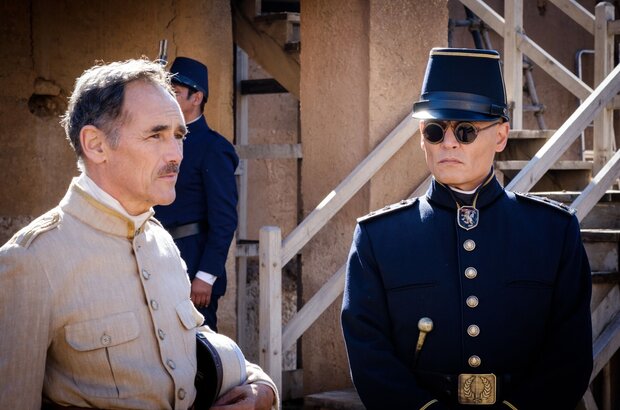 Waiting for the Barbarians (2020) - photo 7
