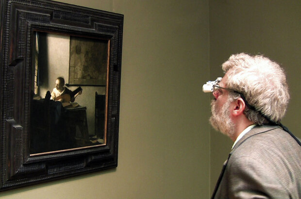 Tim's Vermeer (2013) - photo 3