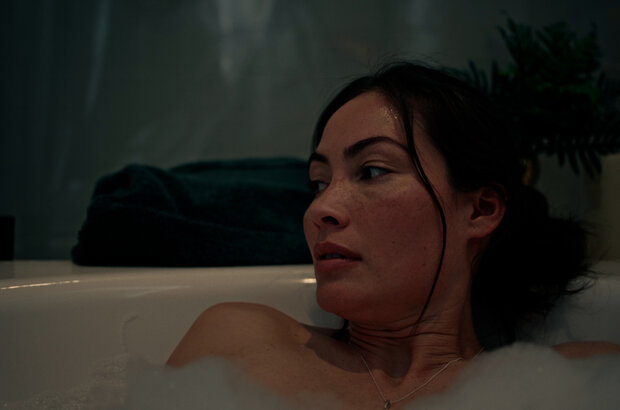 The Invisible Raptor (2023) - photo 2