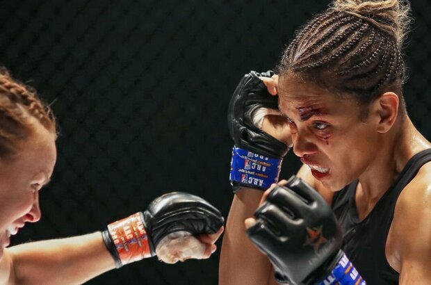 Bruised (2021) - photo 3
