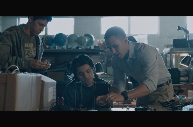 Spare Parts (2015) - photo 1