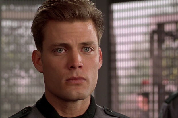 Starship Troopers (1997) - photo 8