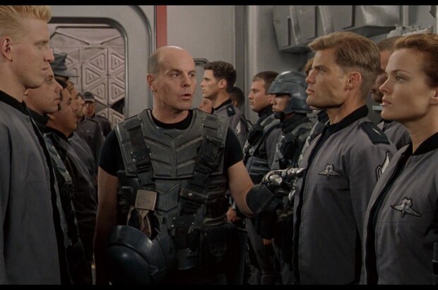 Starship Troopers (1997) - photo 3