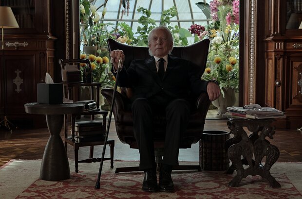 Mr. Harrigan's Phone (2022) - photo 6