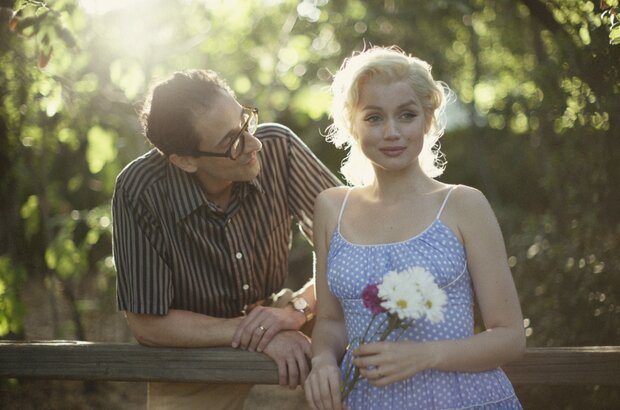 Blonde (2022) - photo 9