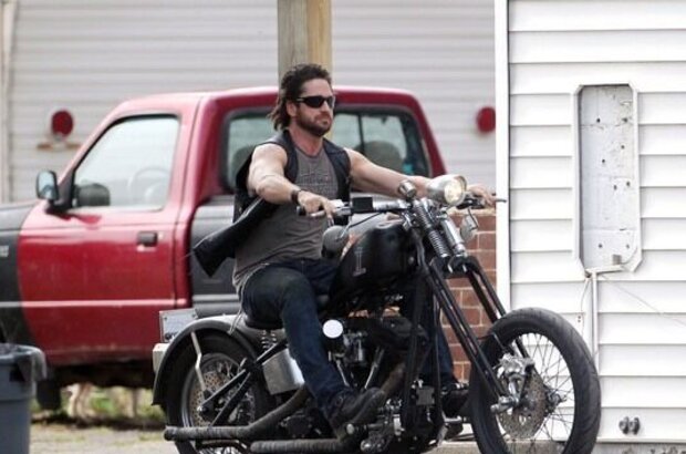 Machine Gun Preacher (2011) - photo 1