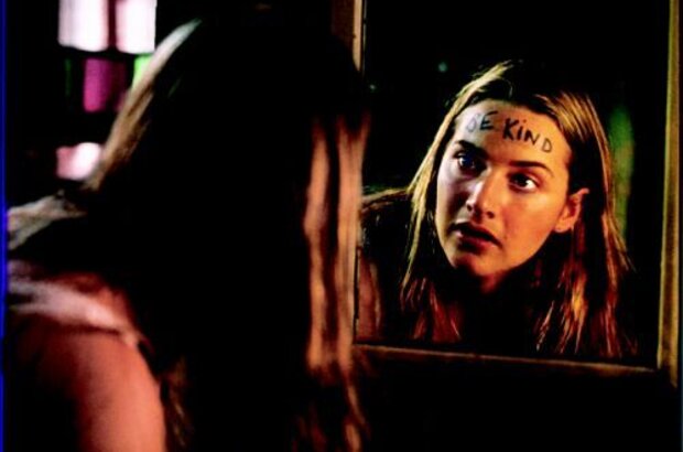 Holy Smoke (1999) - photo 3