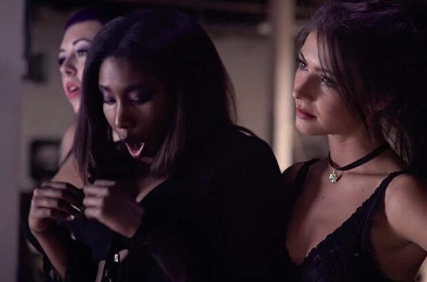 Girls Just Wanna Have Blood (2019) - photo 8