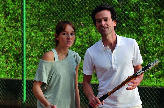 The New Girlfriend (2014) - photo 1