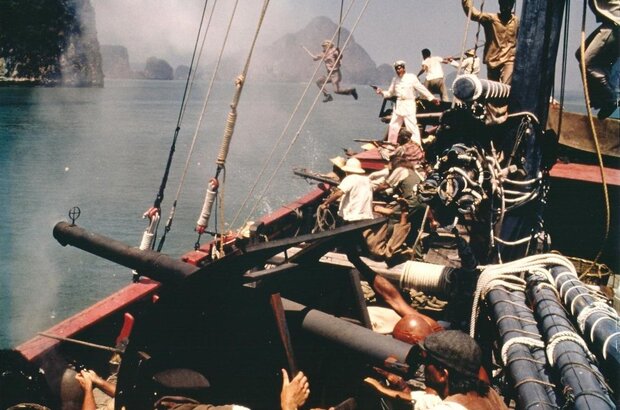 The Quest (1996) - photo 3
