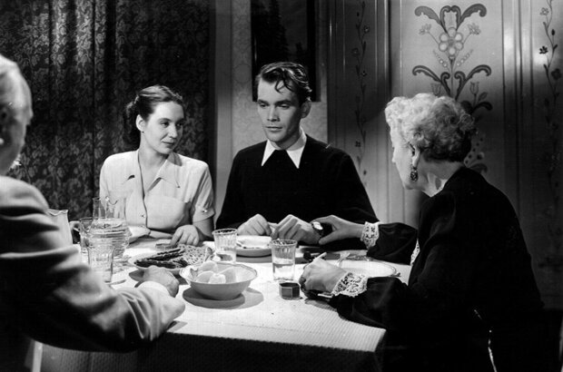 Music in Darkness (1948) - photo 6