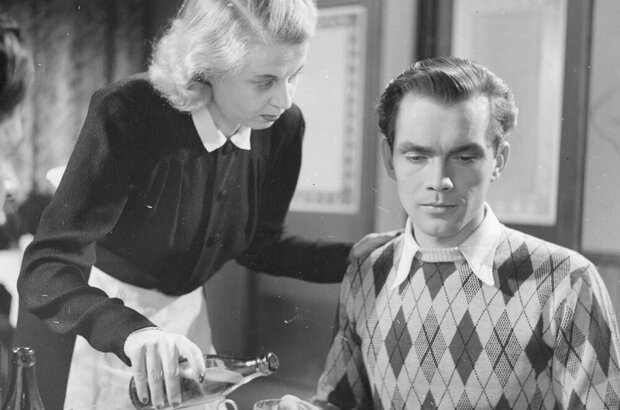 Music in Darkness (1948) - photo 4