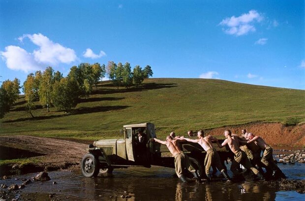 Two Chauffeurs Rode (2001) - photo 8