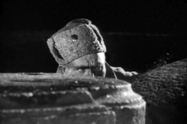 The End of St. Petersburg (1927) - photo 6