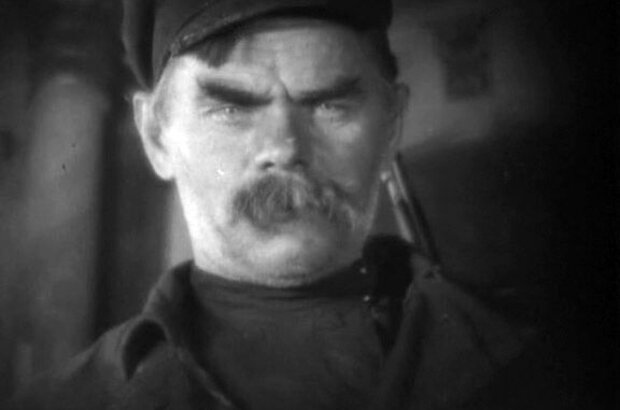 The End of St. Petersburg (1927) - photo 3