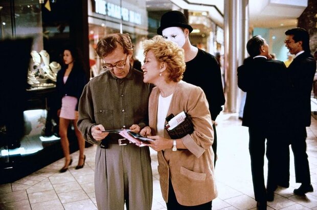Scenes from a Mall (1991) - photo 5