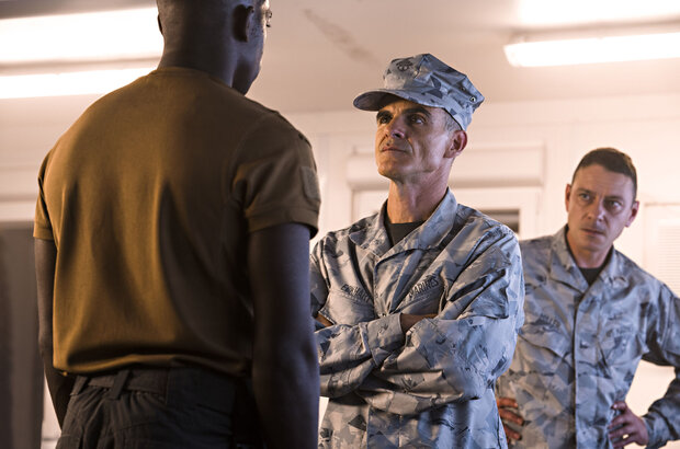 Outside the Wire (2021) - photo 3