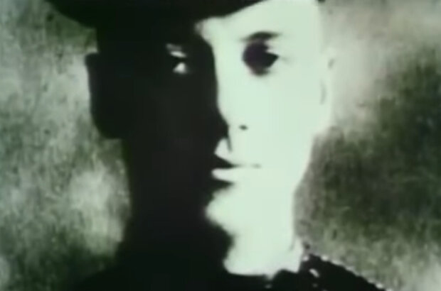 The Anna Akhmatova File (1990) - photo 8
