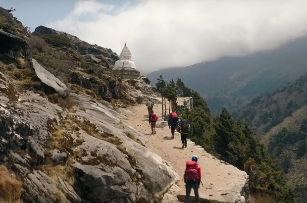 Mountain Queen: The Summits of Lhakpa Sherpa (2023) - photo 8