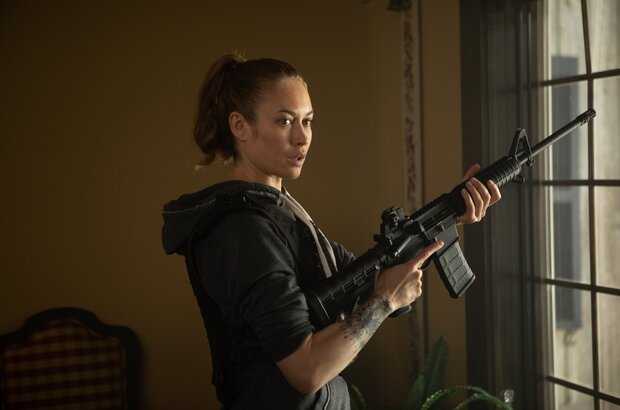 White Elephant (2022) - photo 3