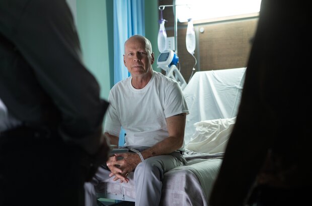 White Elephant (2022) - photo 9