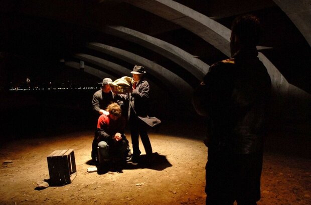Restitution (2011) - photo 4