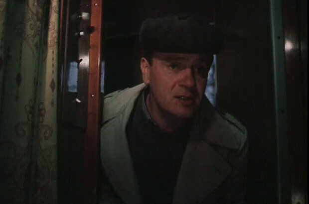 Маленькое одолжение (1984) - фото 8
