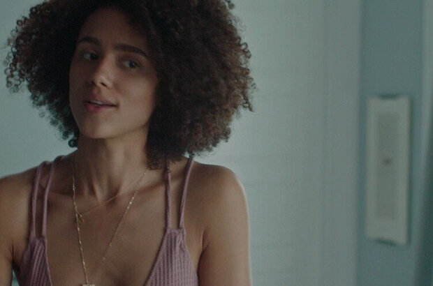 Holly Slept Over (2020) - photo 2