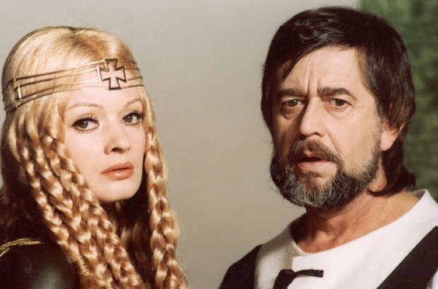 A Night at Karlstein (1974) - photo 1
