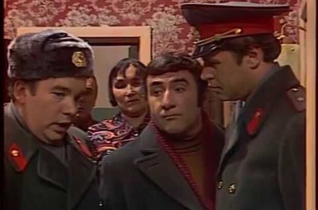Следствие ведут знатоки: Букет на приеме (1978) - photo 3