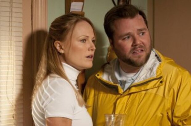Cottage Country (2013) - photo 8