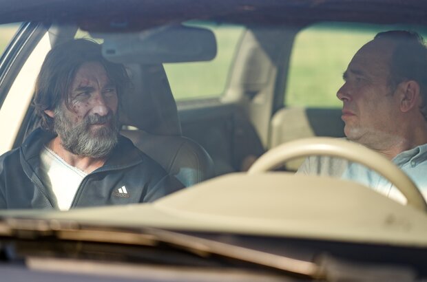 On the Edge (2022) - photo 2