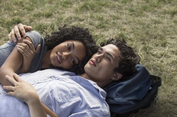 The Sun Is Also a Star (2019) - photo 7