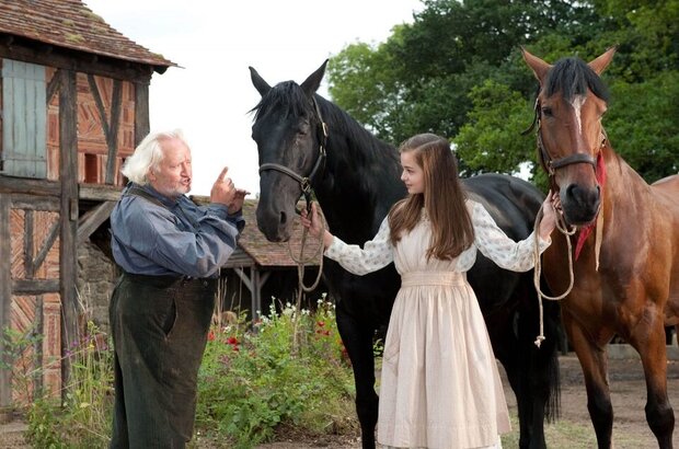 War Horse (2011) - photo 7