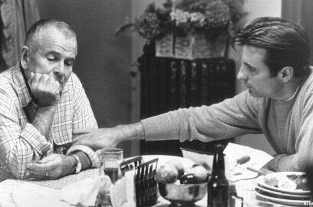 Night Falls on Manhattan (1997) - photo 2