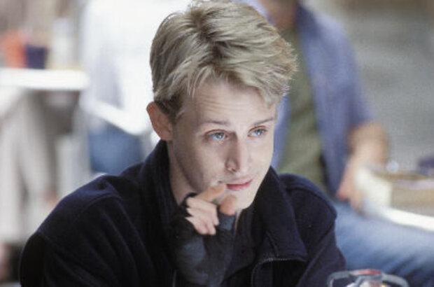 Saved! (2004) - photo 4