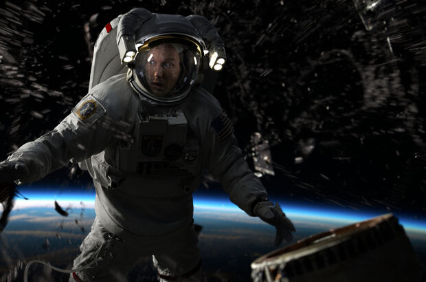 Moonfall (2022) - photo 8
